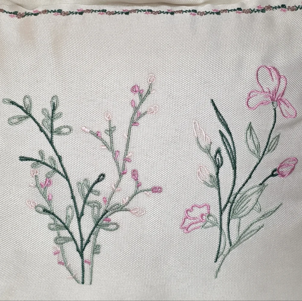 Rachel Zoe x Geneva Home Fifth Avenue Floral Embroidered Linen Accent Pillow